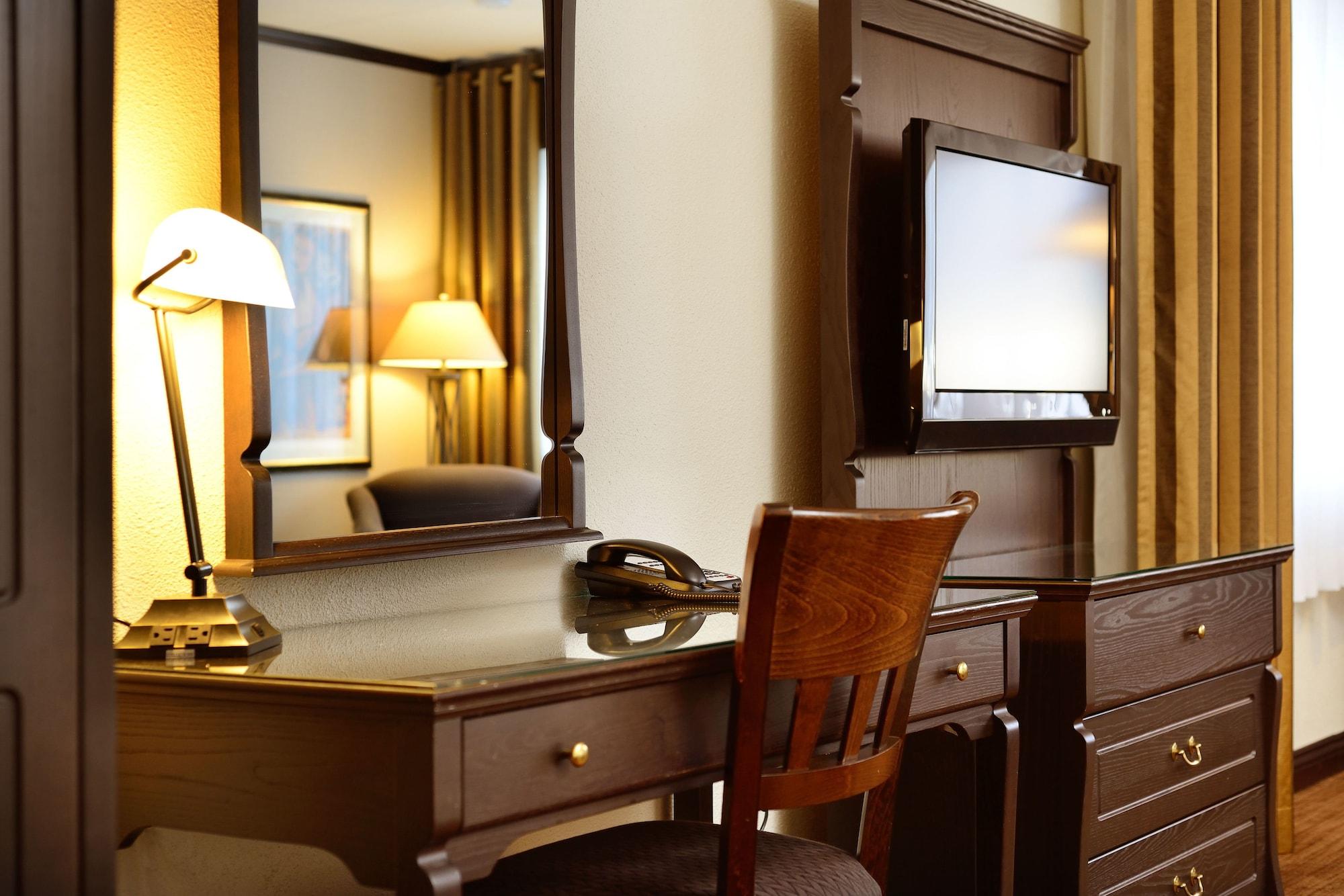 Hotel Le Montagnais Chicoutimi 외부 사진