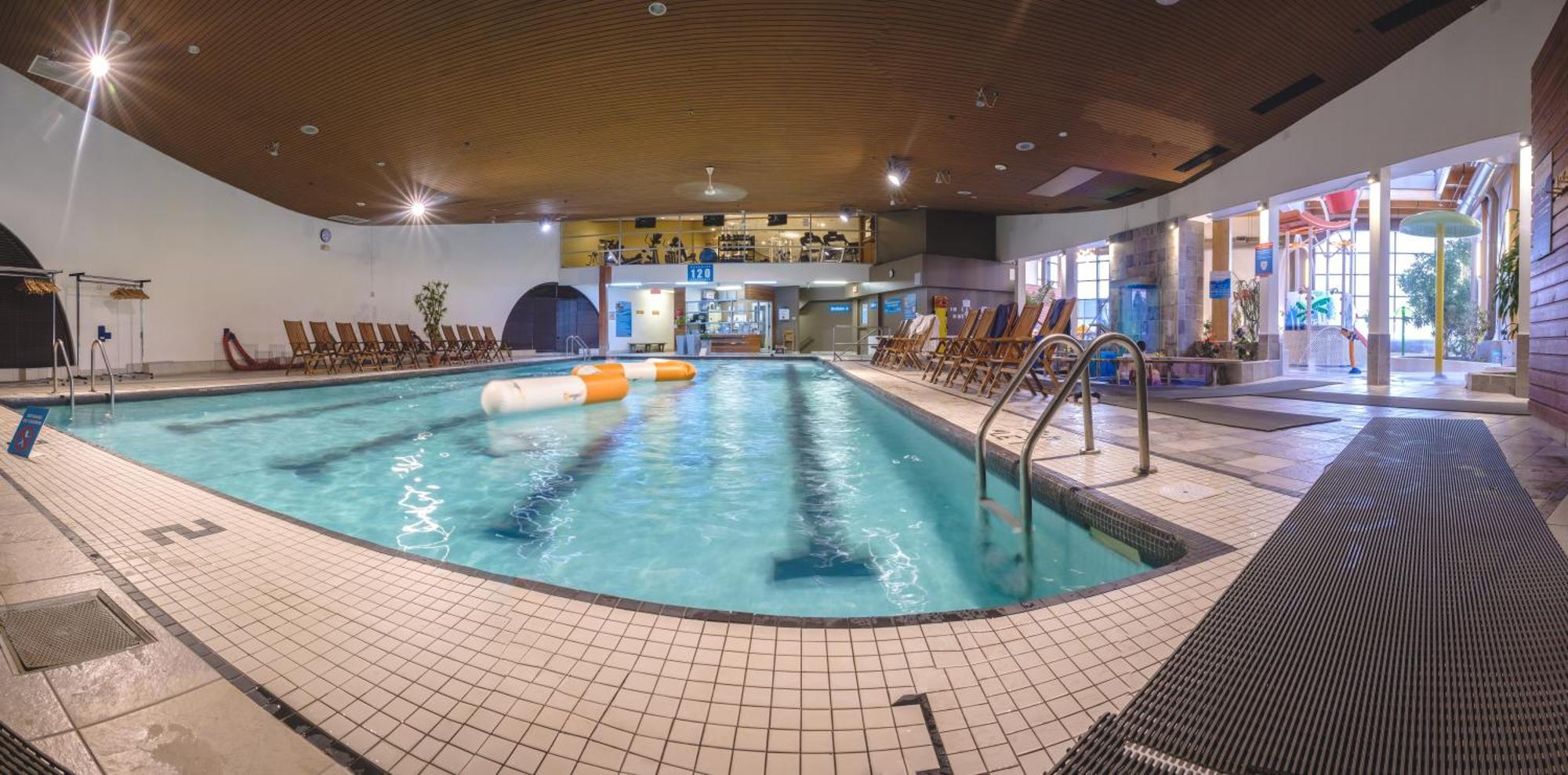 Hotel Le Montagnais Chicoutimi 외부 사진